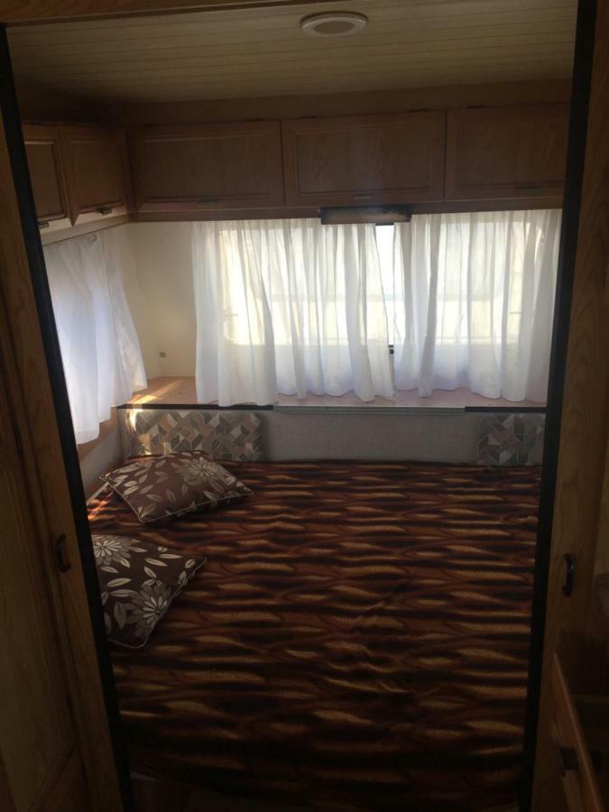 Blekitna Ostryga Hotel Jastarnia Ngoại thất bức ảnh